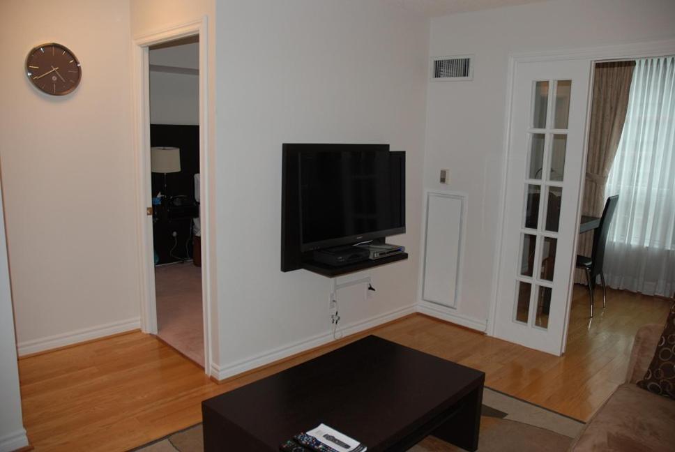 Toronto Luxury Accommodations - Qwest Exteriör bild
