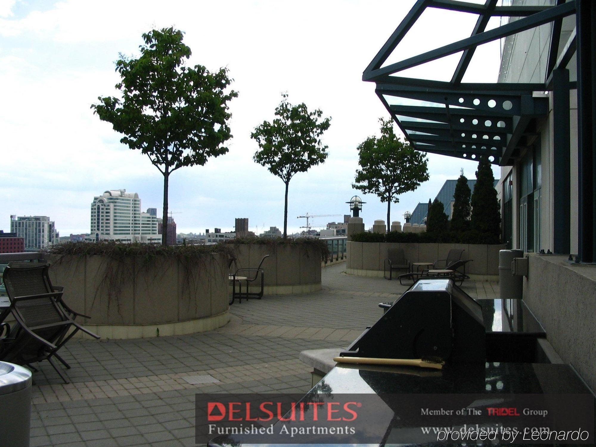 Toronto Luxury Accommodations - Qwest Exteriör bild