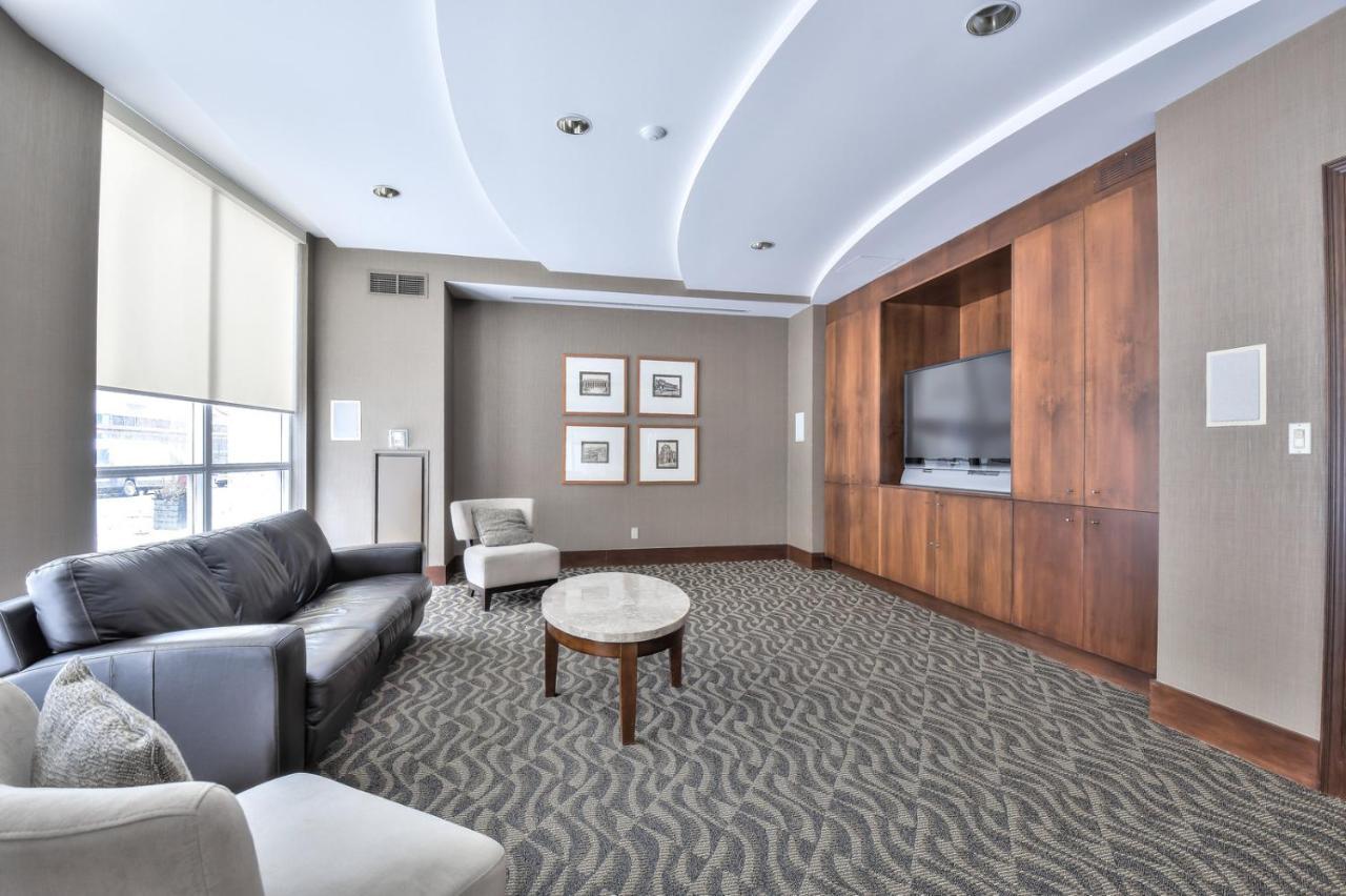 Toronto Luxury Accommodations - Qwest Exteriör bild