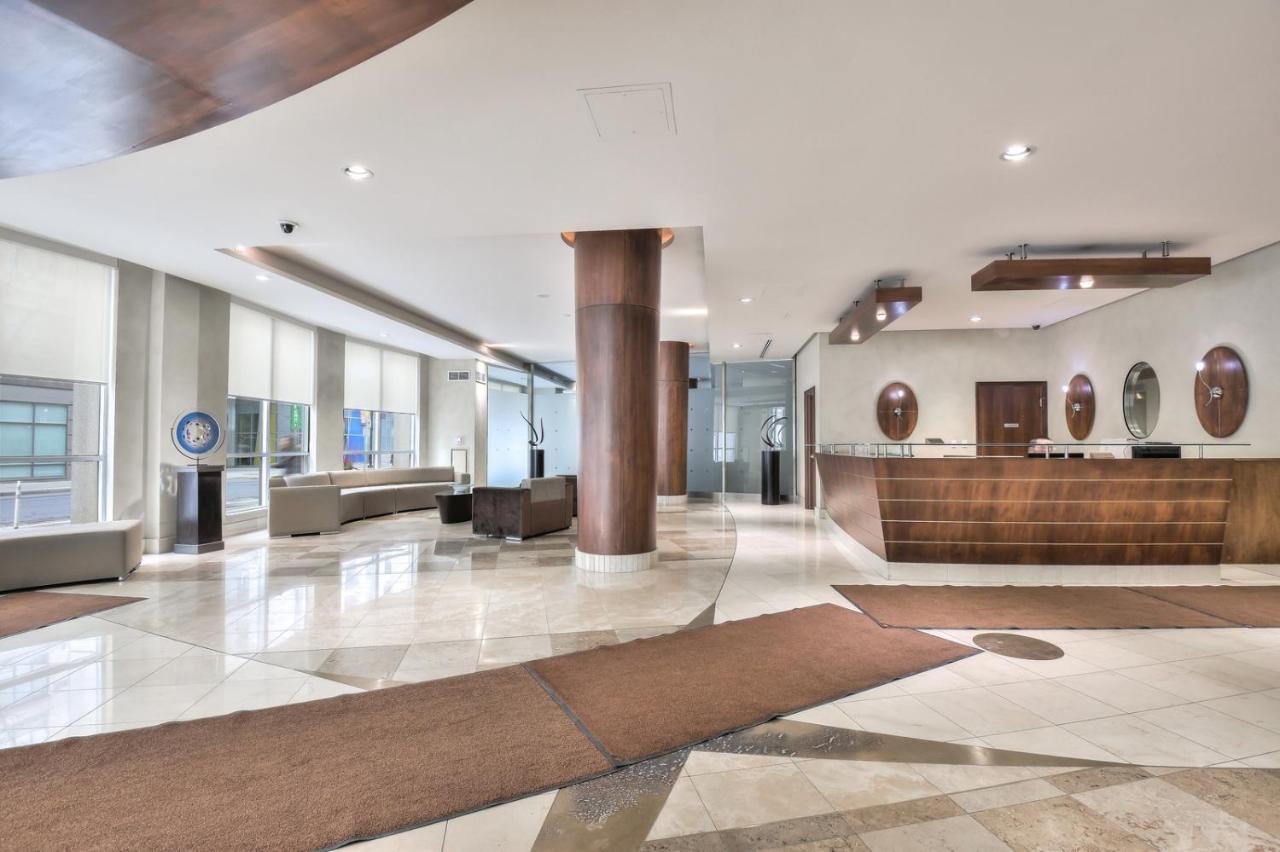 Toronto Luxury Accommodations - Qwest Exteriör bild