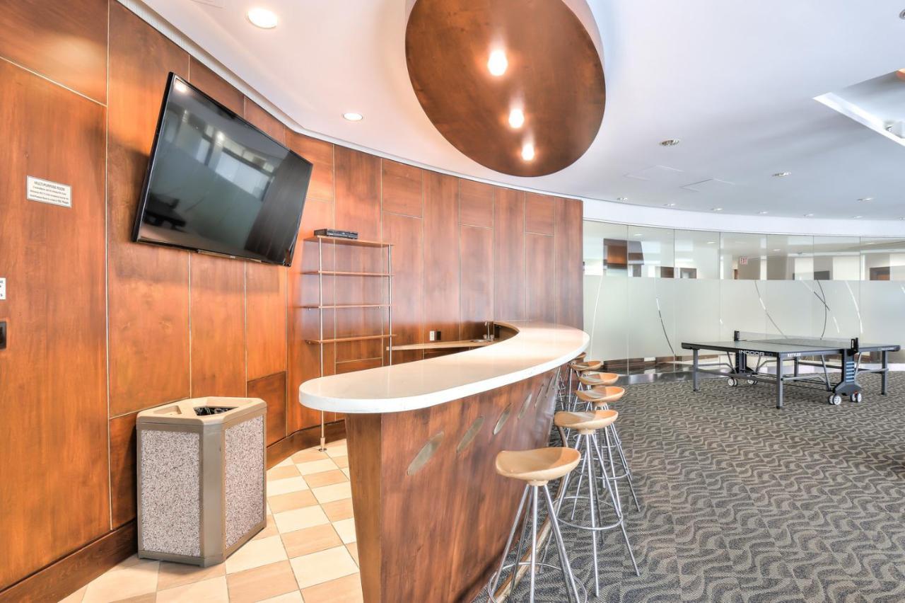 Toronto Luxury Accommodations - Qwest Exteriör bild