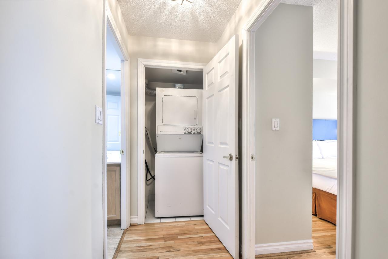 Toronto Luxury Accommodations - Qwest Exteriör bild