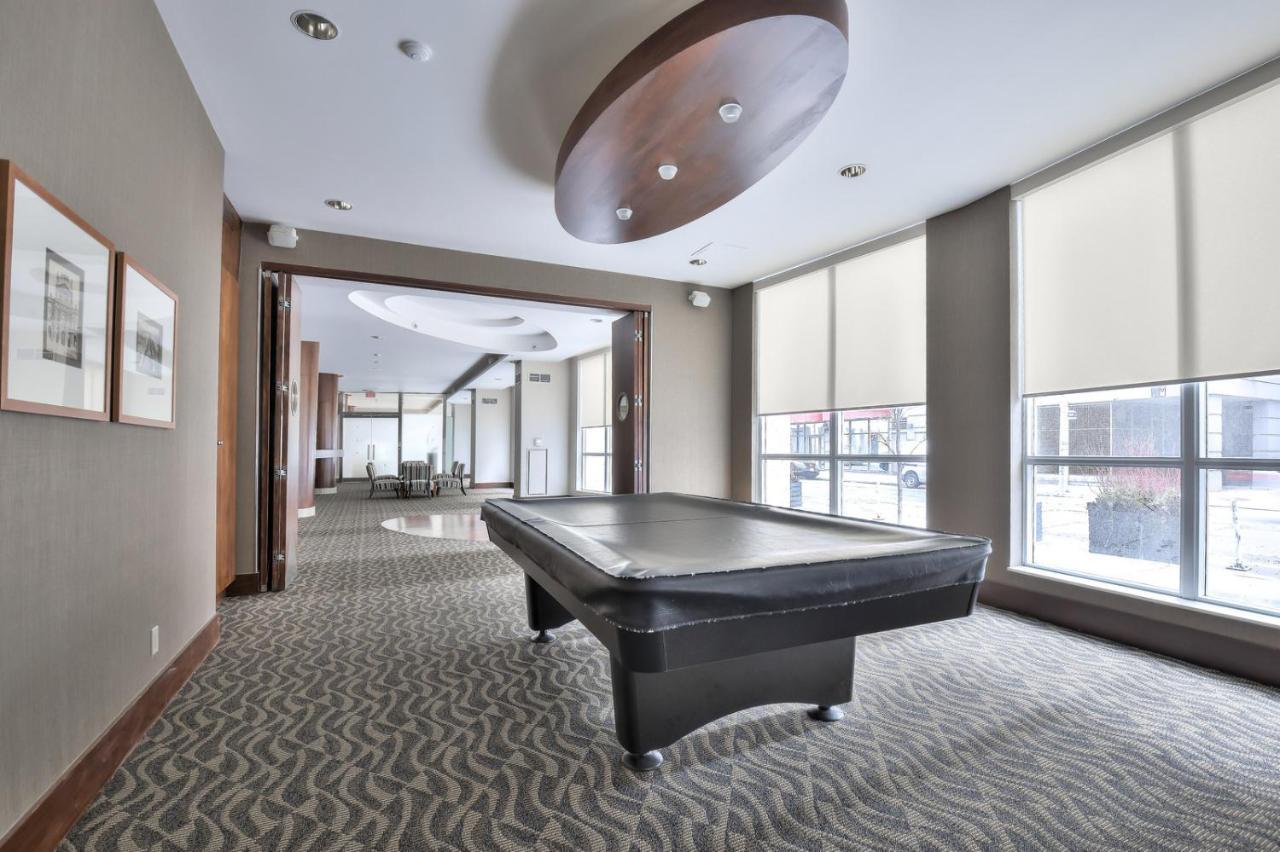 Toronto Luxury Accommodations - Qwest Exteriör bild